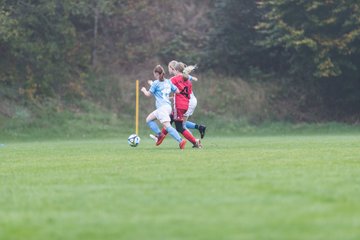 Bild 31 - wBJ TuS Tensfeld - SV Fortuna St. Juergen